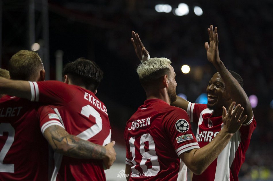 曼联的边路 曼联的边路